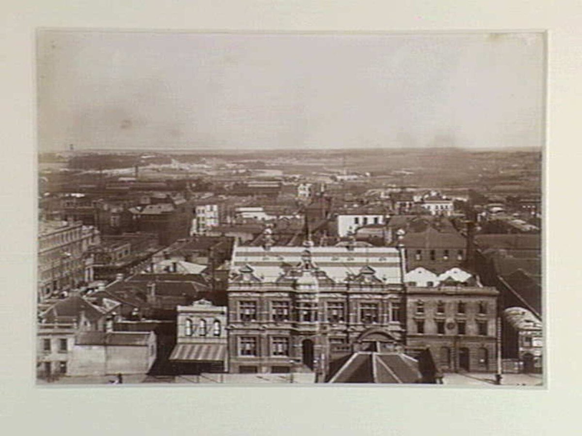 View of Melbourne, showing Government House in background, Melbourne City (1876–94)