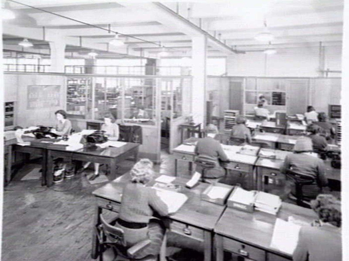 STORE STEWARY ST. R'MOND i.e. Richmond, part of war effort in aircraft manufacture (c. 1943)