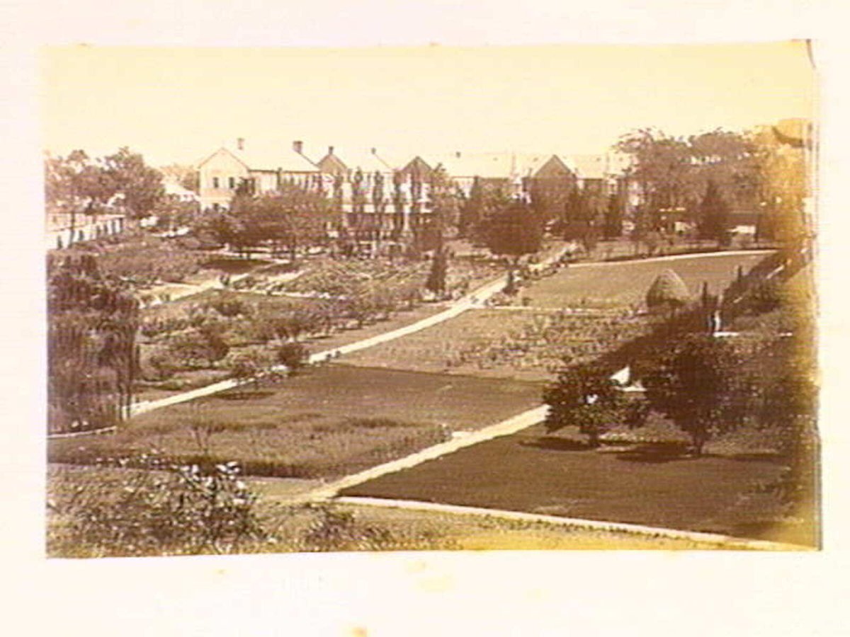 Magdilain [i.e. Magdalen] Abbotsford (1885–87)