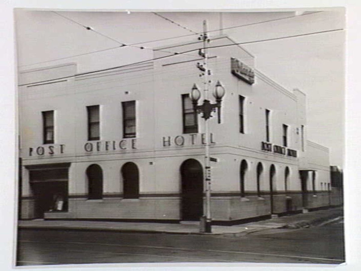 Post Office Hotel, 157 Sydney Road, Coburg (c. 1920)