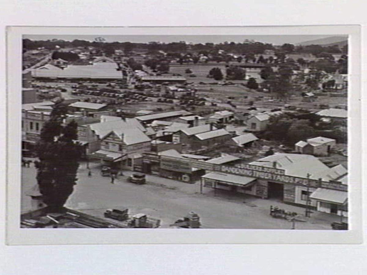 Elevated view of Dandenong (1938)