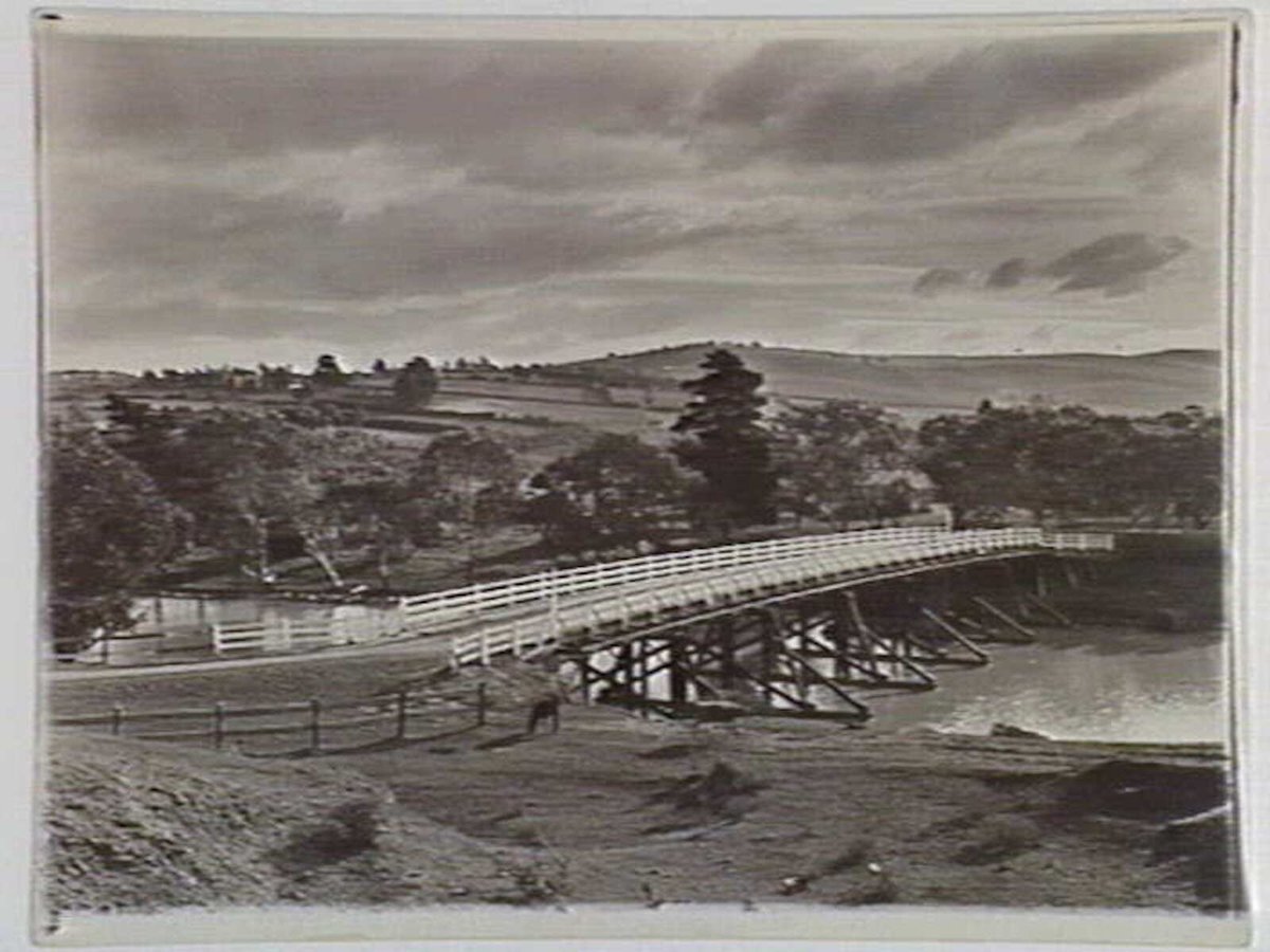 Old Princes Bridge, Geelong, Melbourne City (1937)