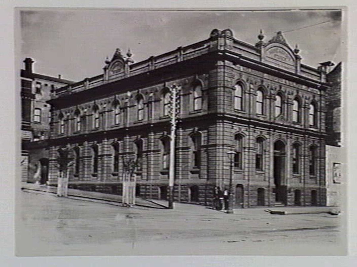 Melbourne Brewing & Malting Co., Cnr Swanston and Franklin Sts, (opp. baths) (c. 1920)