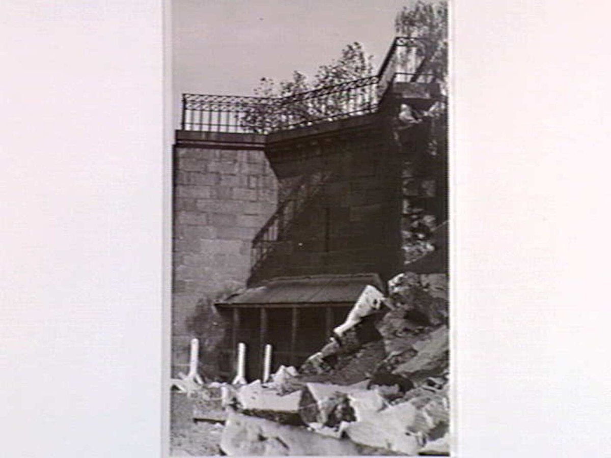 Old Melbourne Gaol being demolished on April 19, 1937, Melbourne City