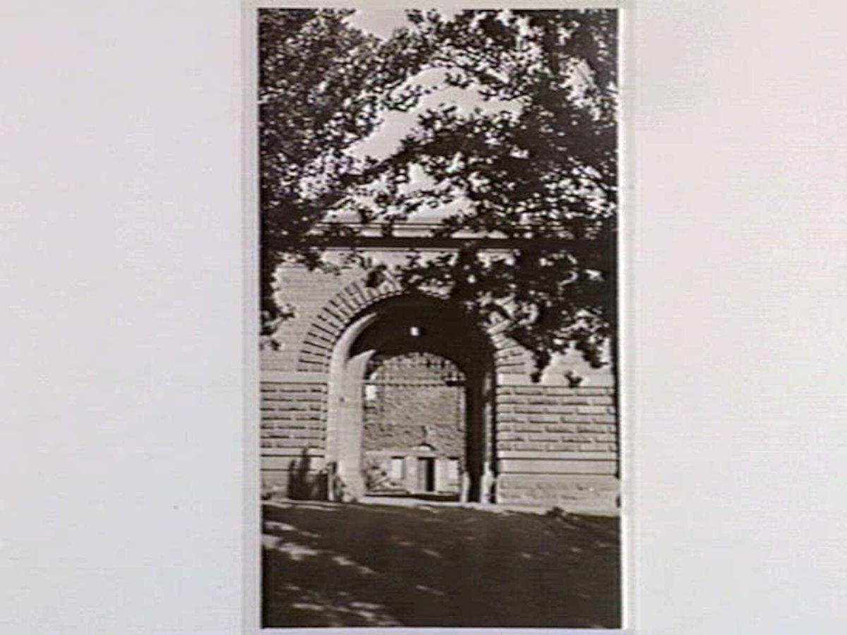 Old Melbourne Gaol, Russell Street, Melbourne City (1937)
