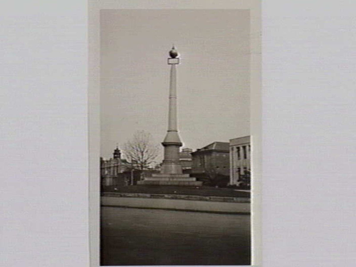 Eight Hour Day monument, Melbourne (1933)