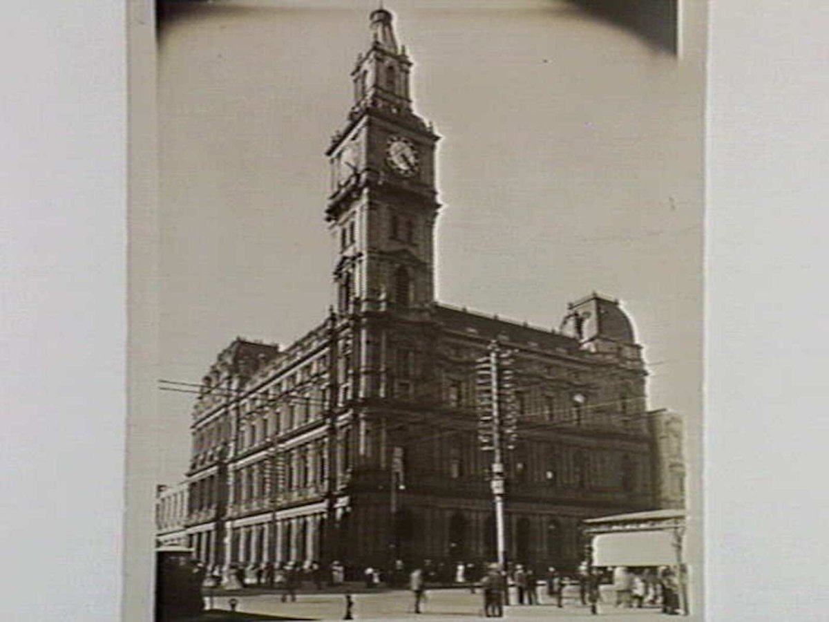Melbourne General Post Office, Melbourne City (c. 1900)