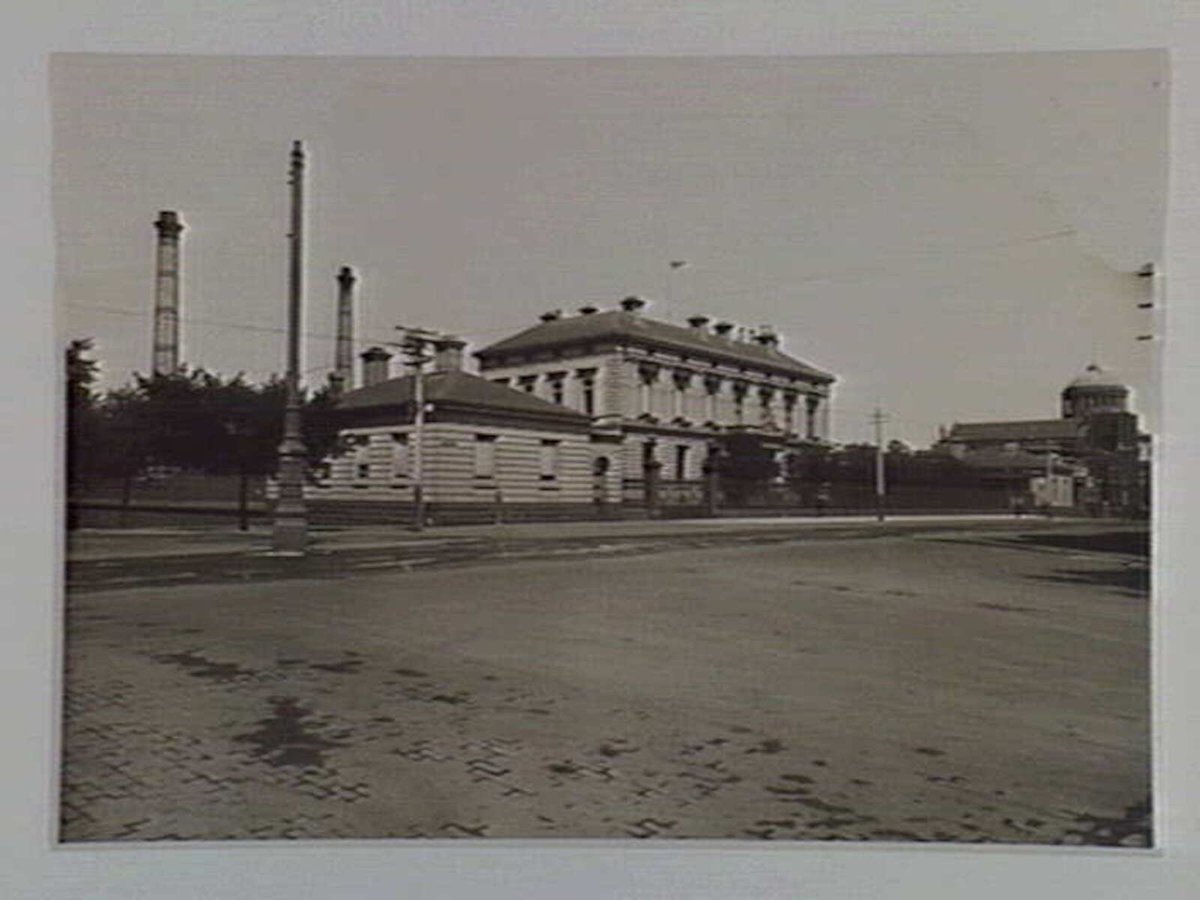 Royal Mint, cnr. William and Lonsdale Streets, Melbourne City (1930)