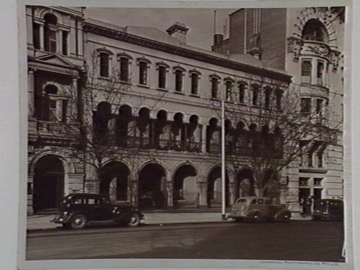 Residences at 33-35 Collins Street, Melbourne, Melbourne City (1930–36)