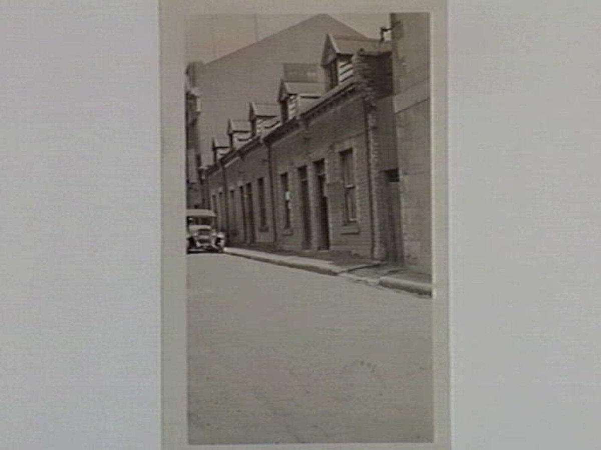 Firemen's cottages, Little Queen Street Melbourne, Melbourne City (1935)