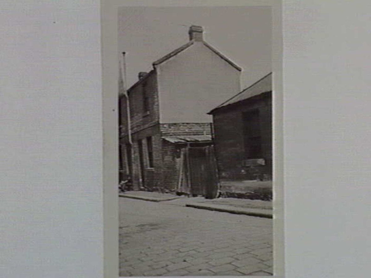 Houses in Exploration Lane, off Little Lonsdale Street, Melbourne City (1935)