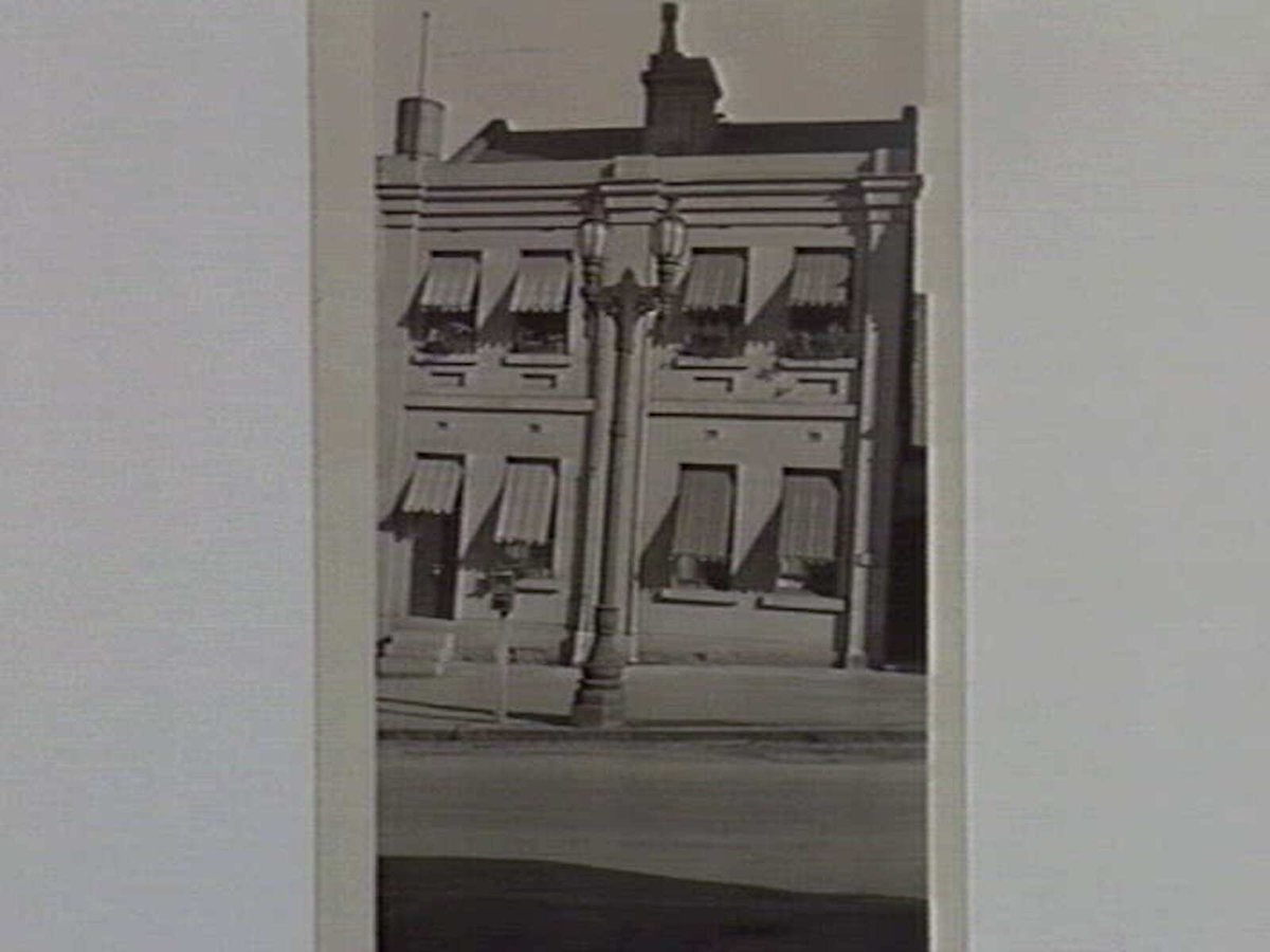 Twin villas at 29 Stephen (now Exhibition Street), Melbourne, Melbourne City (1934)