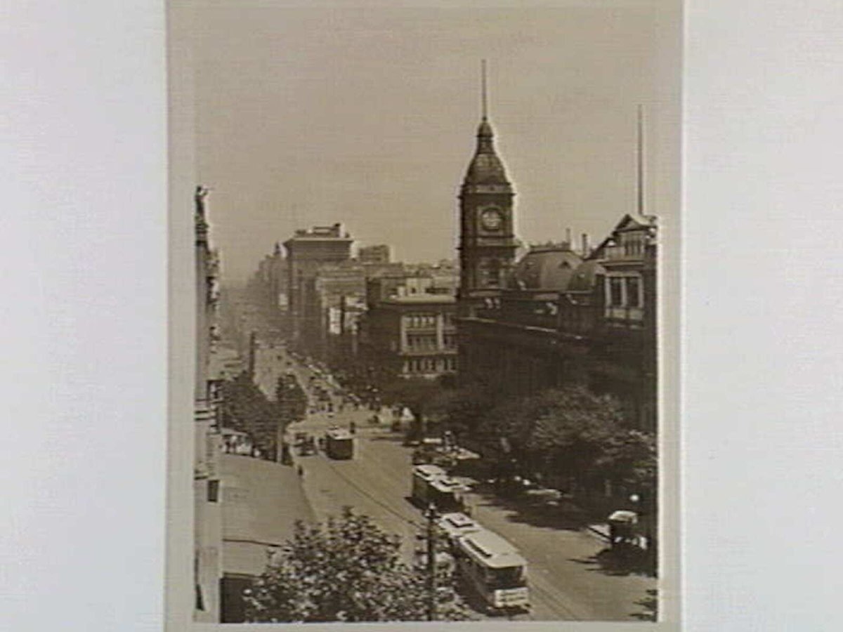 Elevated view of Collins Street, Melbourne City (1923)
