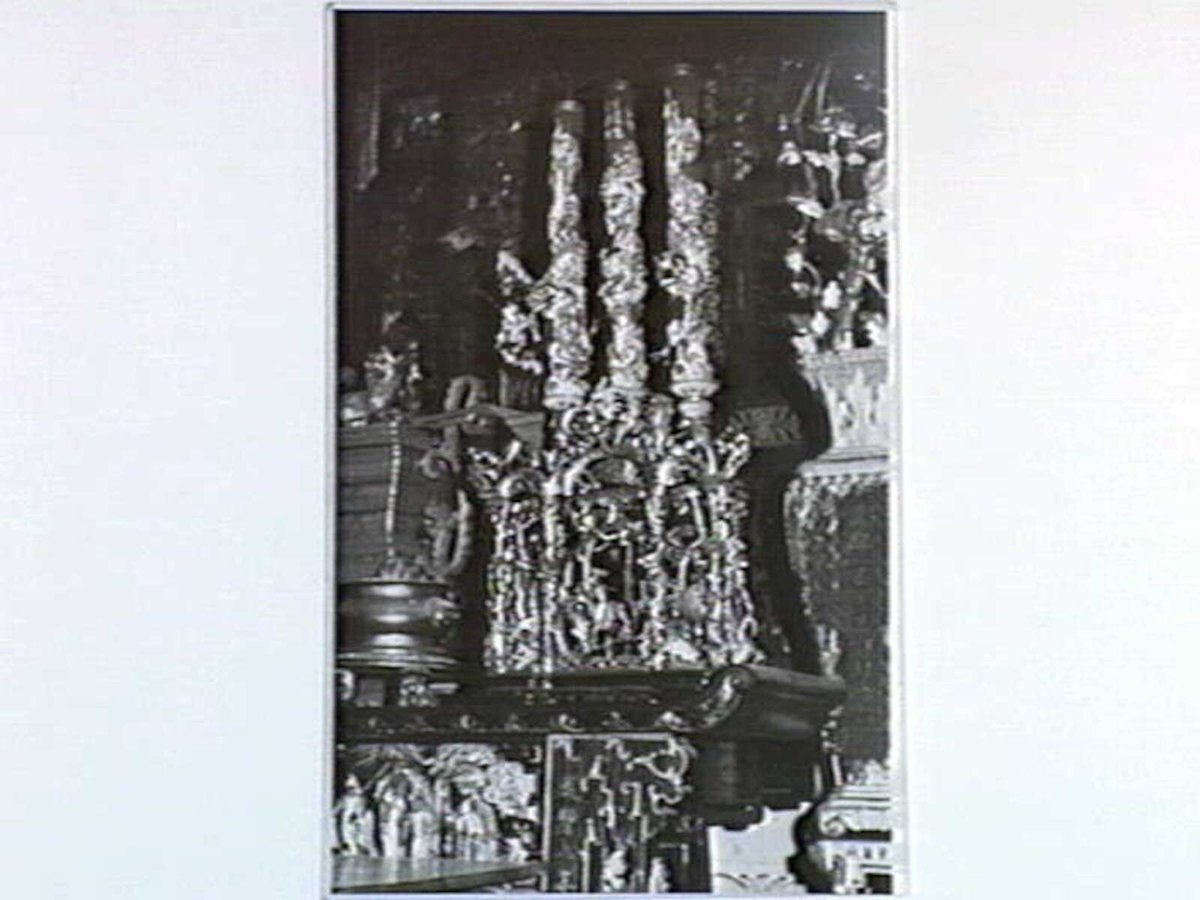 In Chinese Joss House, Quiet [sic] [i.e. Raglan] Street, South Melbourne, Vic (c. 1940)
