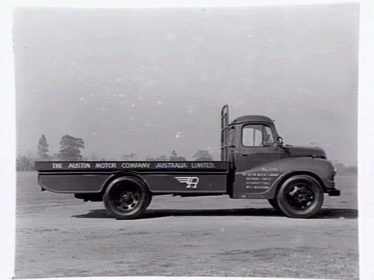 Truck belonging to the Austin Motor Company Australia Limited, 109 Dudley Street, West Melbourne (1950?)