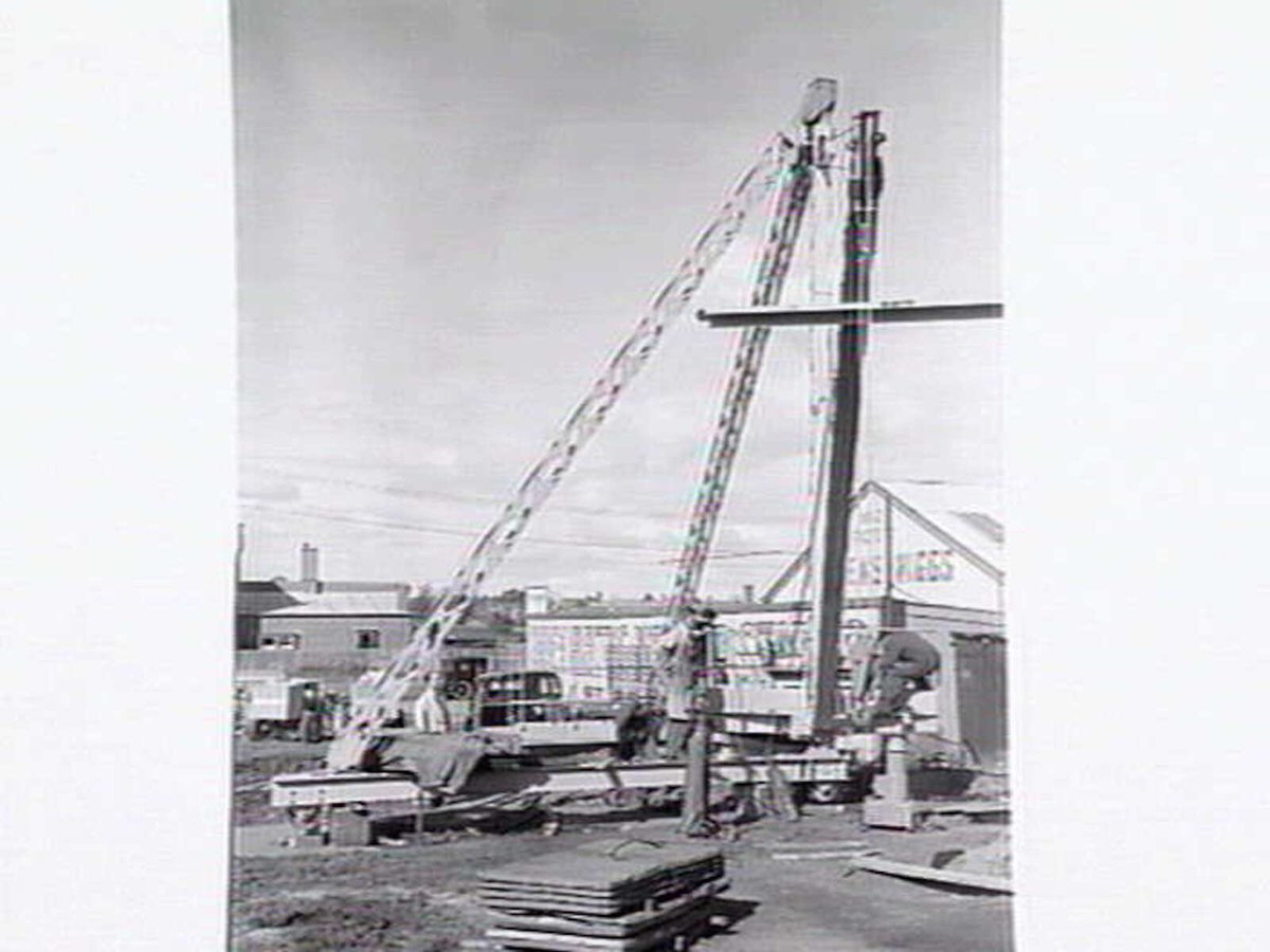 Crane excavating at Glenhuntly Rd. Caulfield (1953)