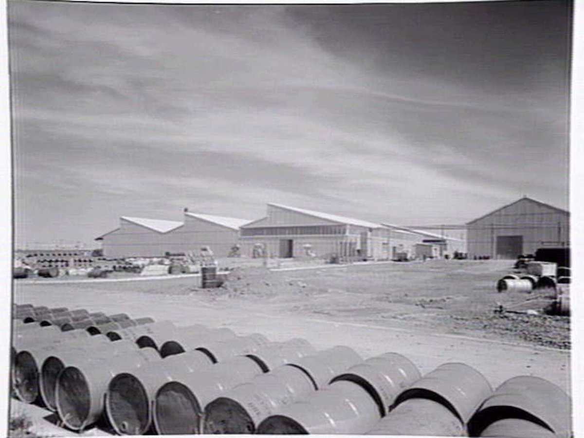 Berger, Lewis & Sons Pty. Limited factory, Charles St. Coburg North (1954)