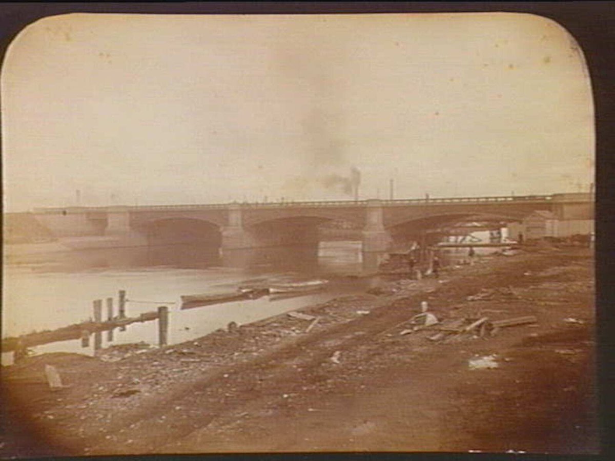 View of Princes Bridge, Melbourne City (1887–90)