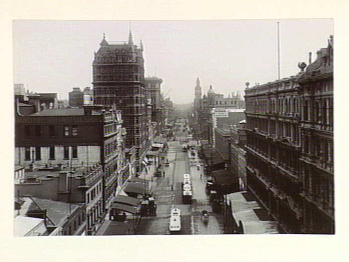 Elizabeth Street from Flinders Street, Melbourne City (1913–14)