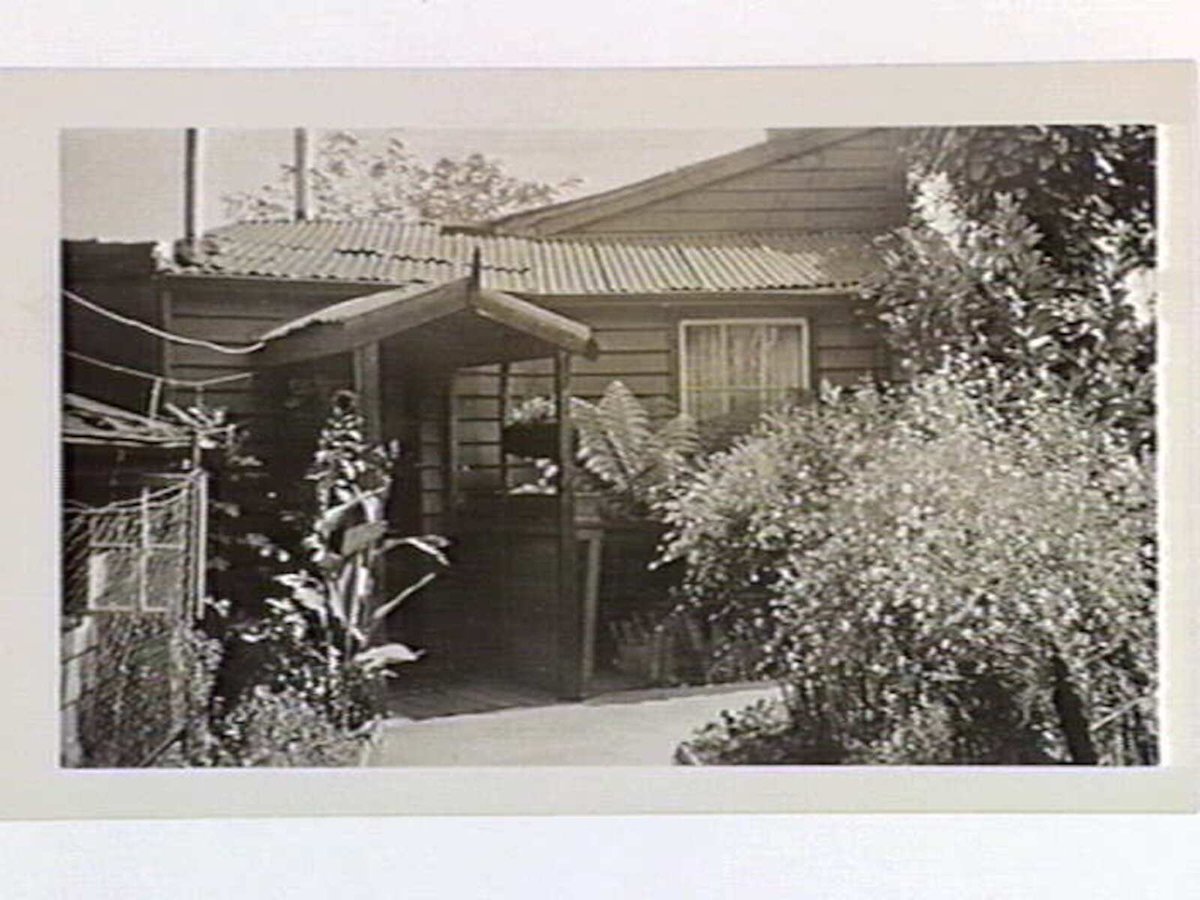 La Trobe's Cottage Jolimont (1933)