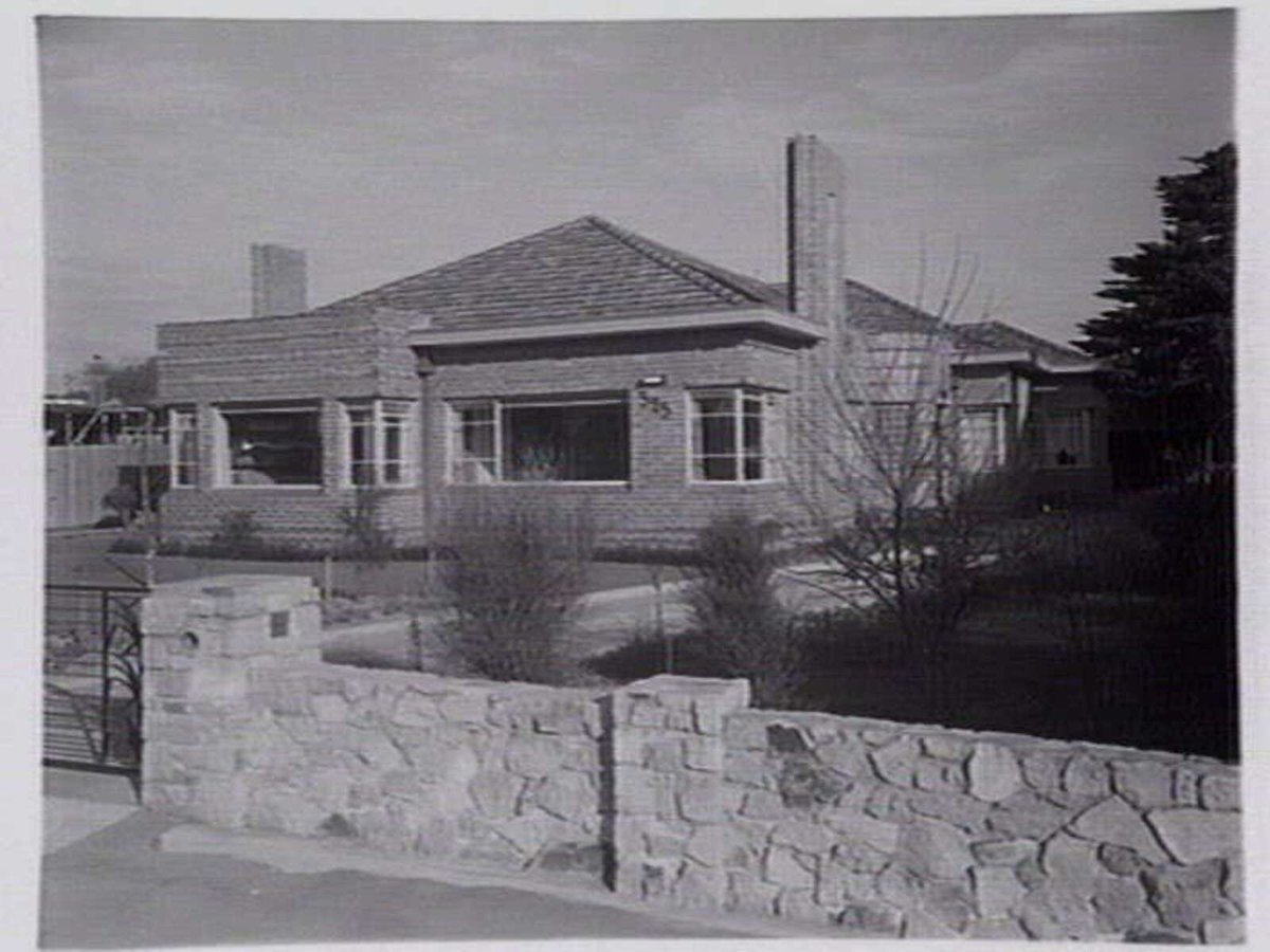 De Marco residence, 325 St. Kilda Street, Brighton - exterior (1940?)