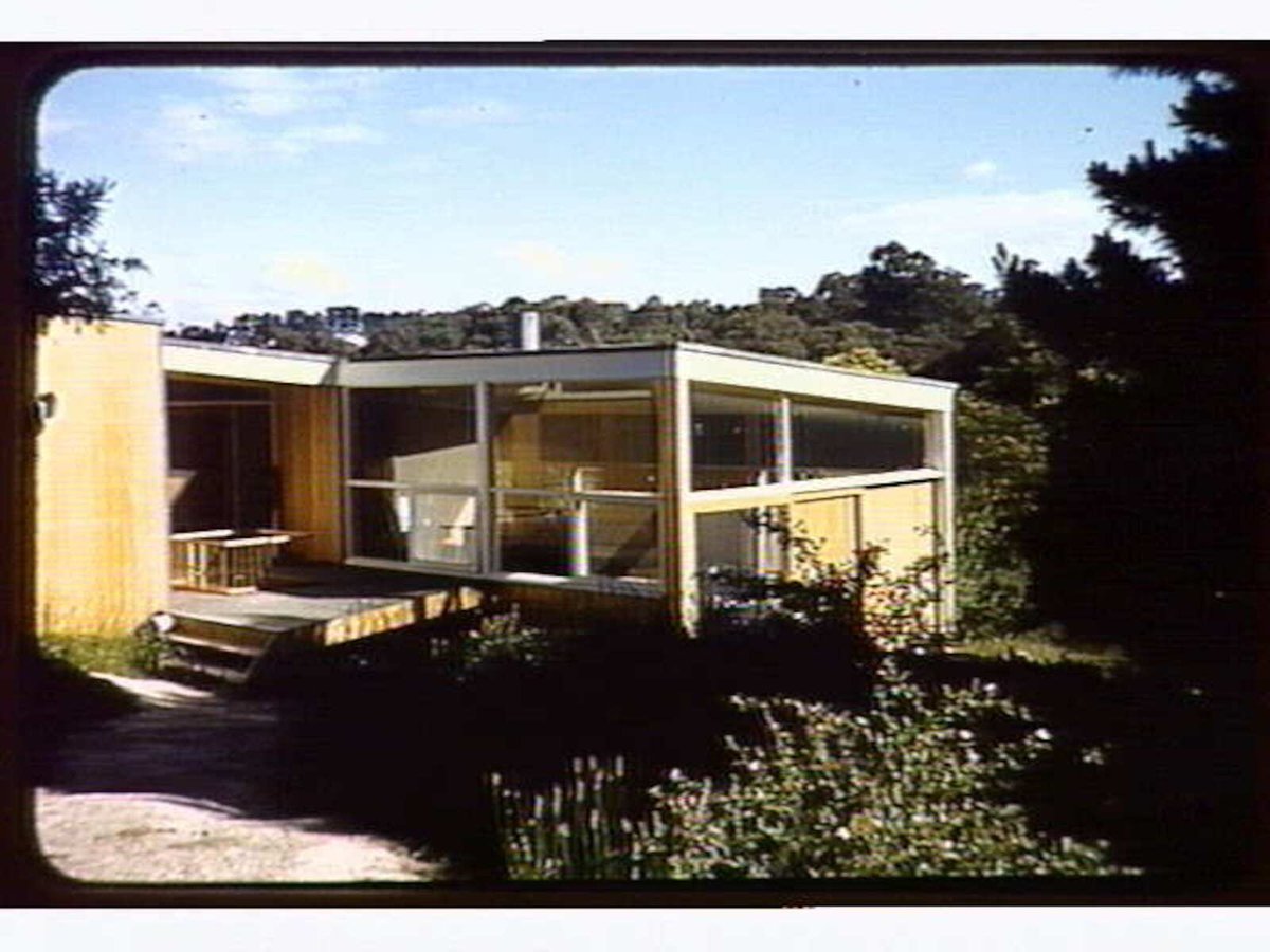 House. Lot 1 Bowen Rd. East Doncaster. Melb. Montgomery, King & Trengove. 1954, Doncaster East