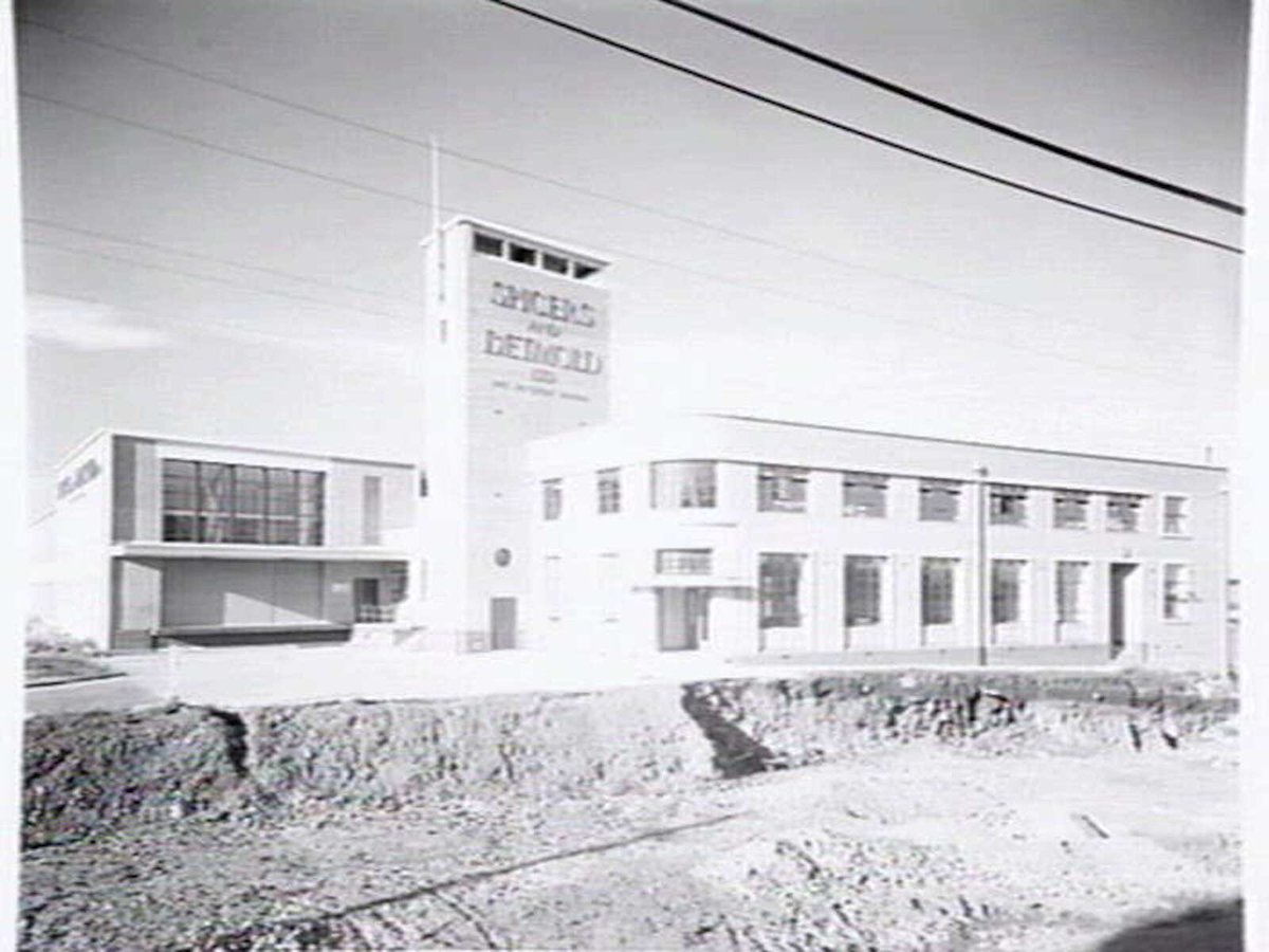 Spicers & Detmold Pty. Ltd., stationers and manufacturers, Moreland Road, Coburg (1943?)