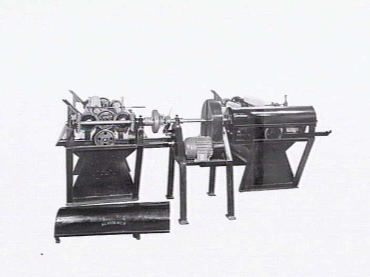 Sheet metal? machinery made by A.J. Hope, Engineer, Melbourne (c. 1943)