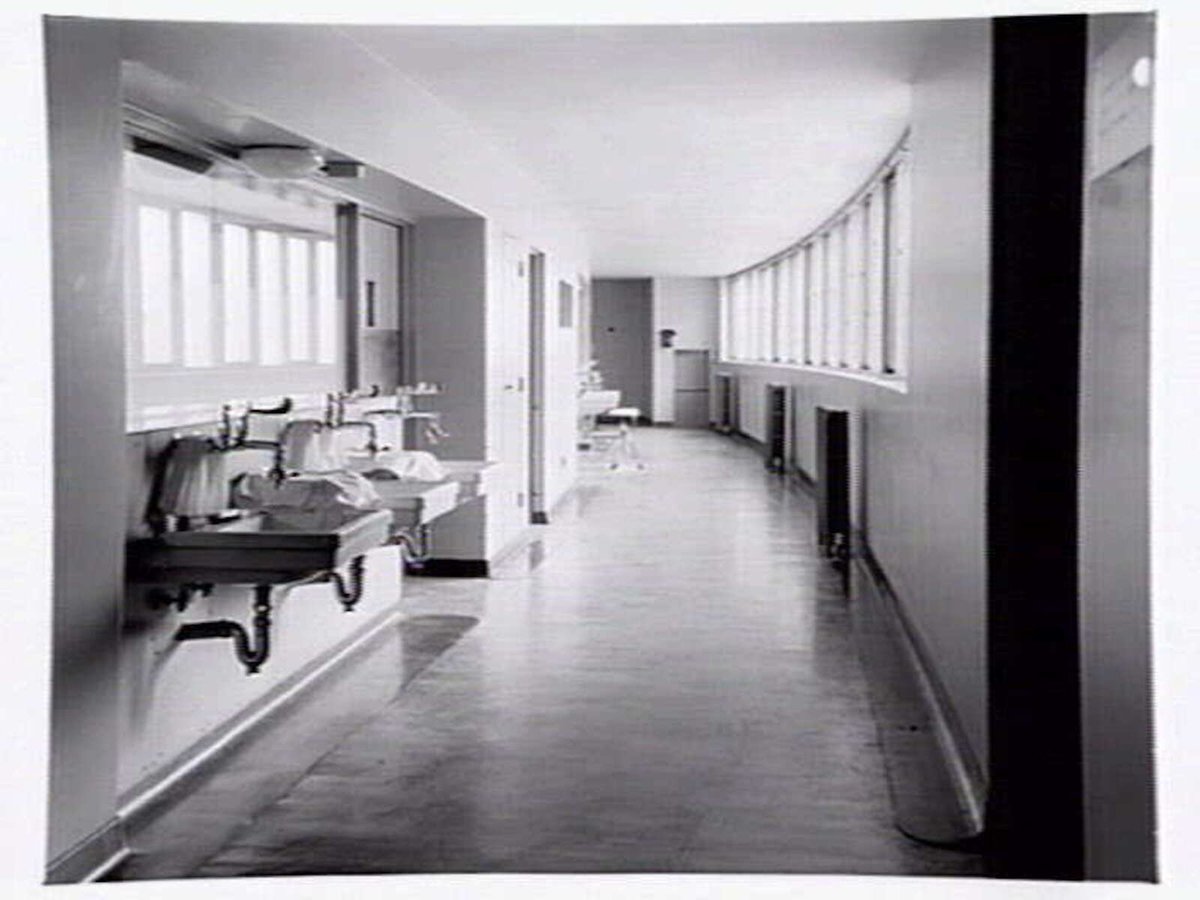 Heidelberg Hospital (1935)