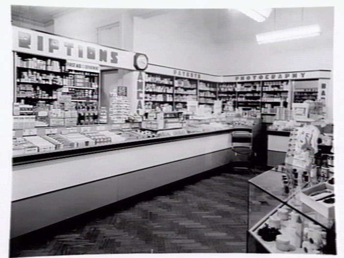 W.C. Haworth AMCAL Chemist, Albert Park (1947)