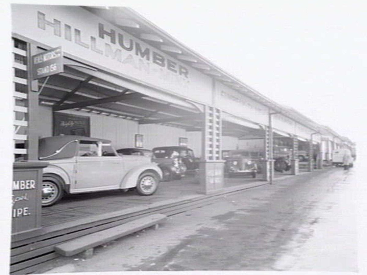 Car and truck display at the Royal Melbourne Show (1947)