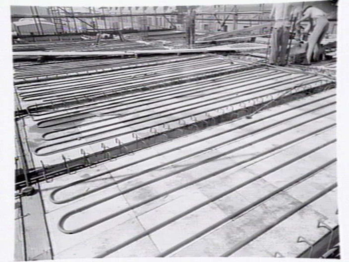 Construction of factory for Metters K.F.B., stove manufacturers, Gordon St. Footscray (1949)