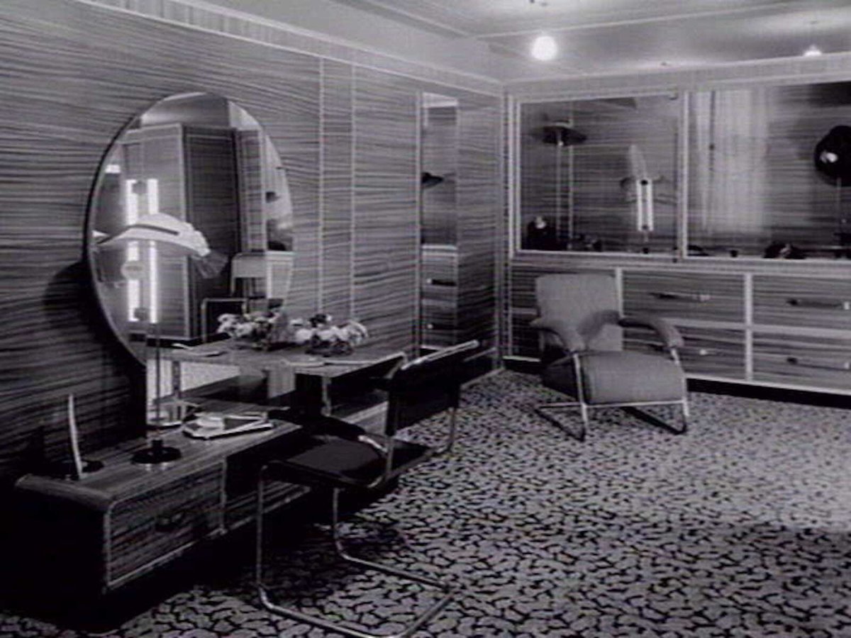 Tubular chrome furniture made by Healing Ltd., Melbourne (1936)