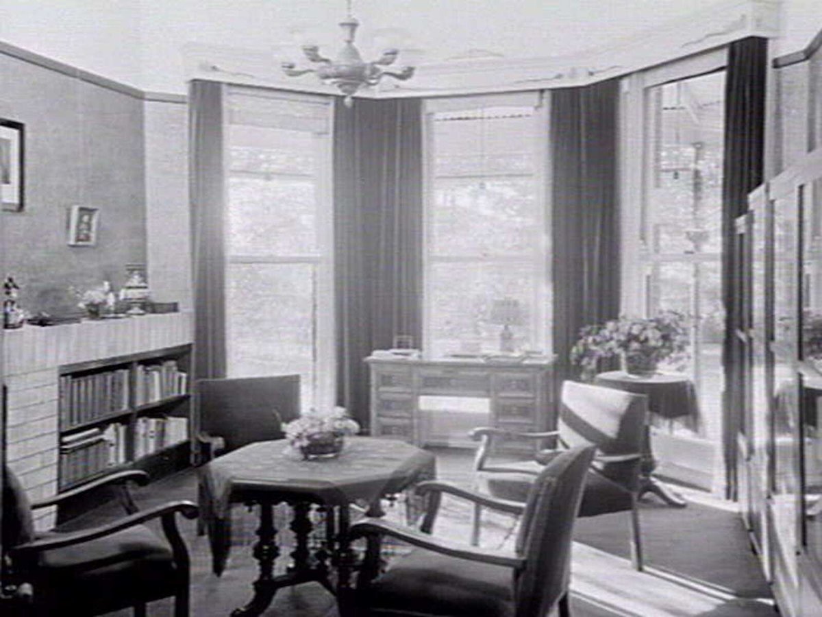 Residence of Adolph Spivakovsky, 9 Riversdale Road, Hawthorn (c. 1936)