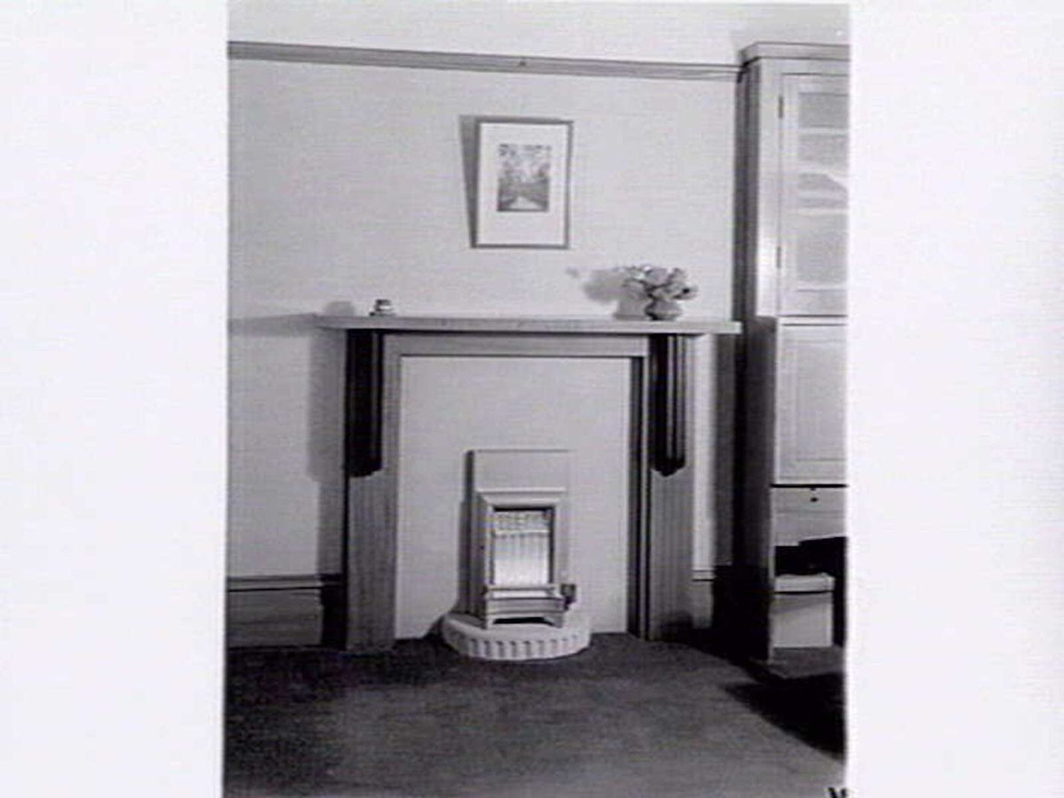 Coates gas heaters installed in office and sitting rooms in Toorak, St. Kilda and Balaclava (1937)