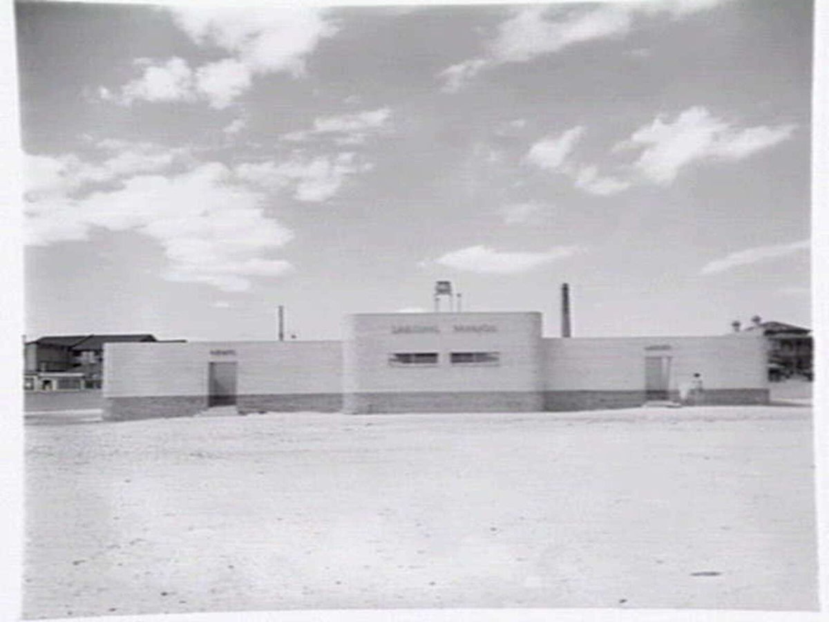 South Melbourne City Council Dressing Pavilion, Beaconsfield Parade (1948)