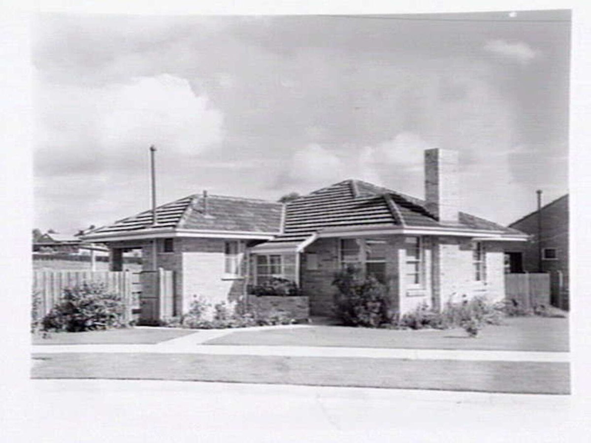 Housing Commission of Victoria homes on the Burwood Estate (1947–48)