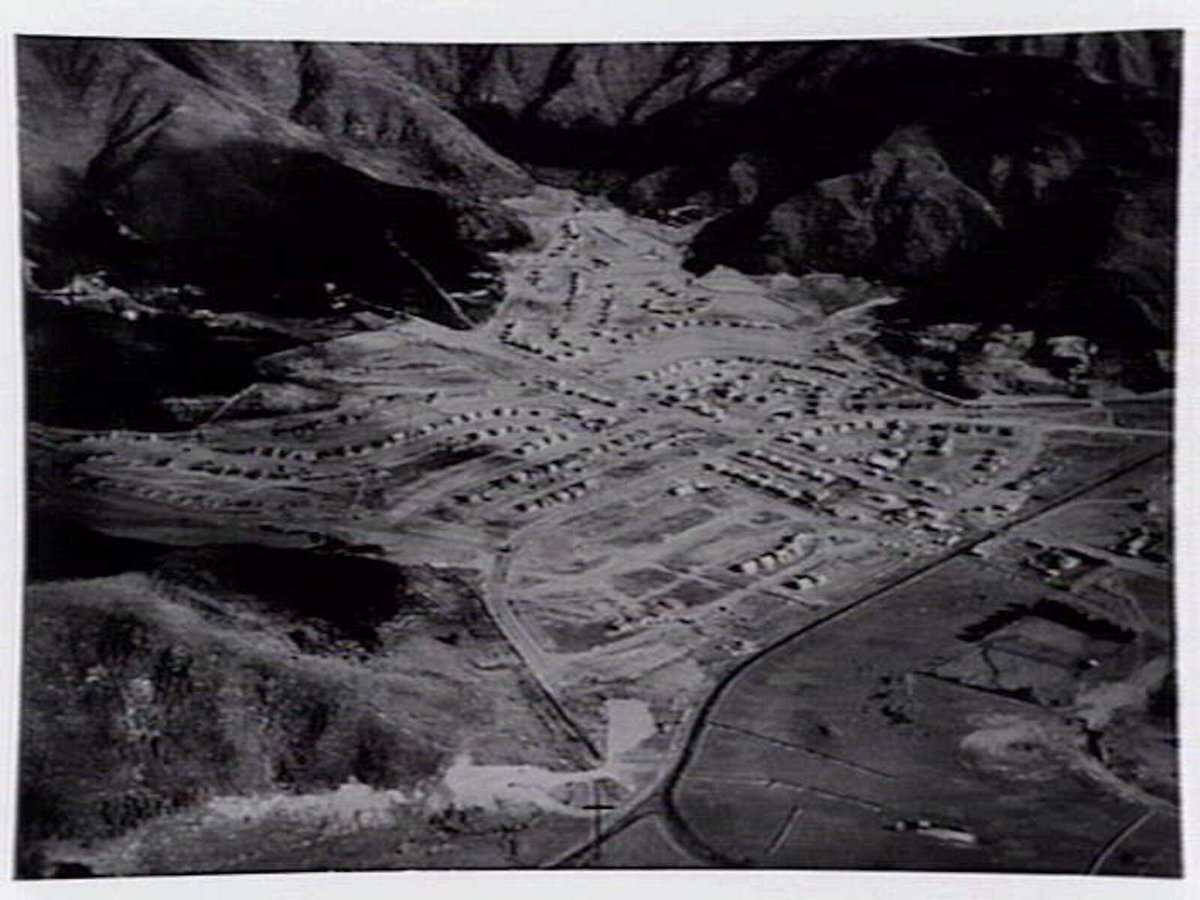 Housing Commission of Victoria aerial views of Burwood Estate (1948)