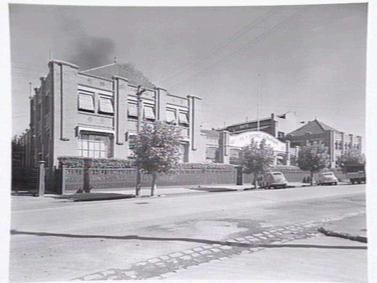 H. J. Heinz Co. Bendigo St. Richmond (1948)