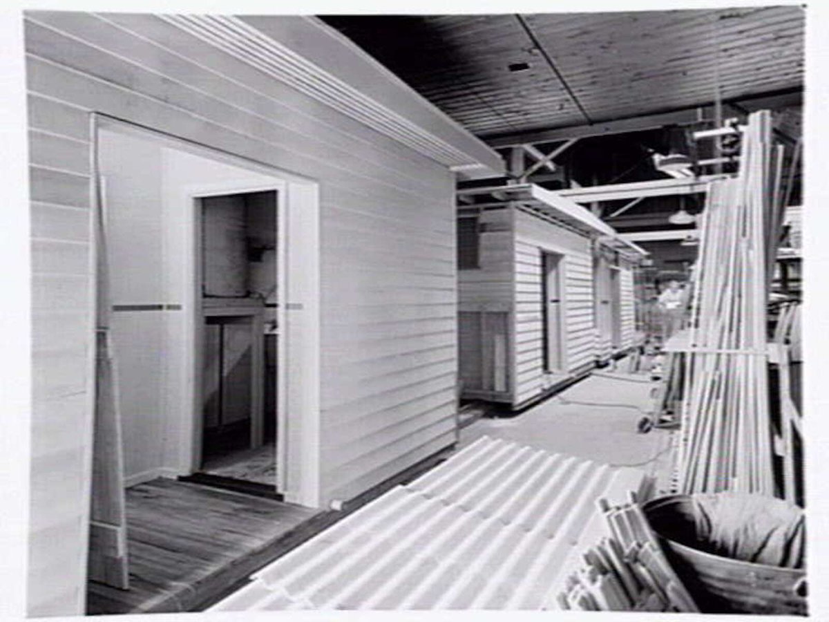 Prefabricated timber frame houses designed by Leith & Bartlett for the Housing Commission of Victoria, Ashburton Estate (1948)