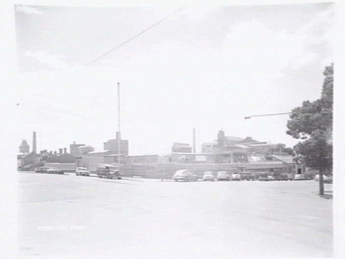 Location unidentified, possibly 278 Queen Street, Melbourne, future site of Elastic Webbing Pty. Ltd, Melbourne City (1950–51)