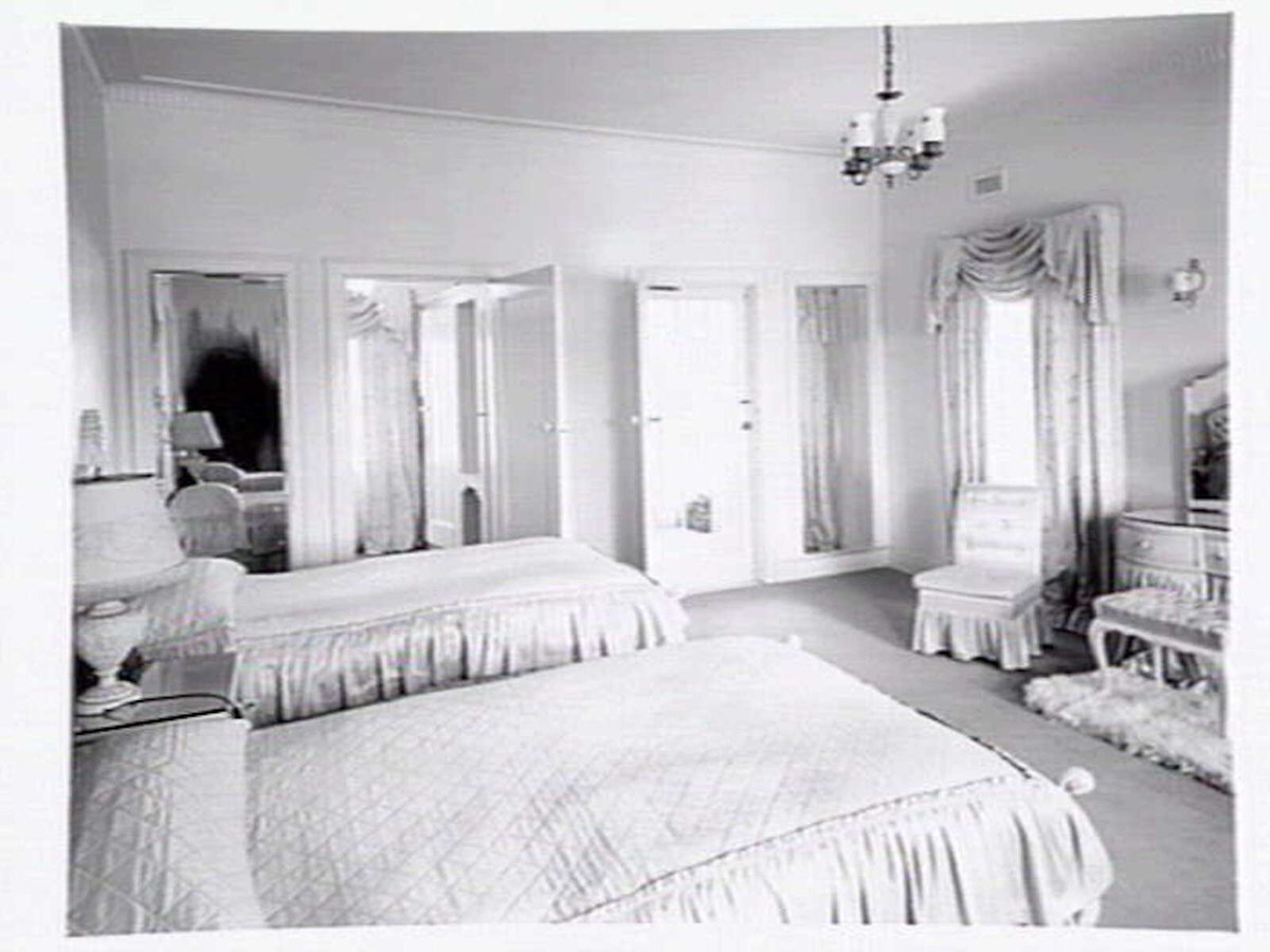Sharpe house, St. Kilda, St Kilda (1951)