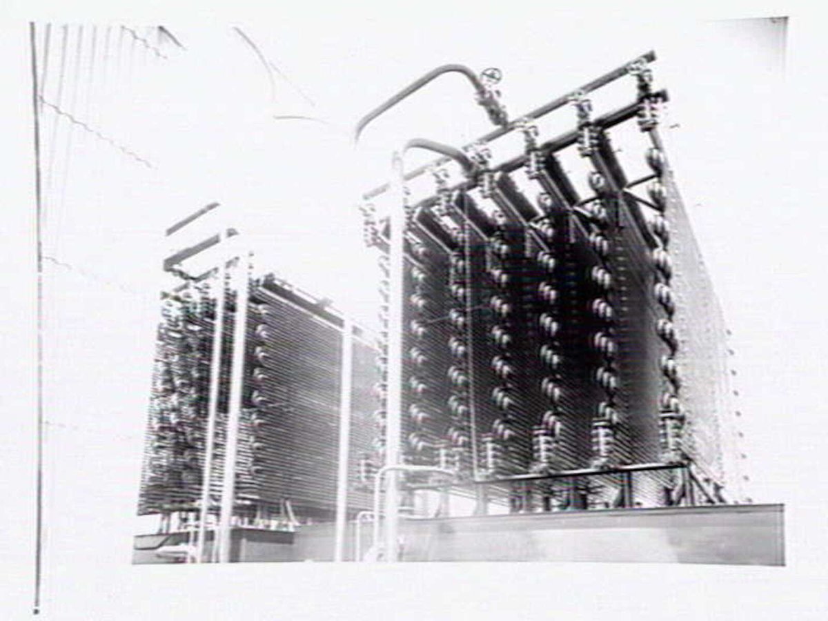 C.U.B. storage containers in Richmond (1954)
