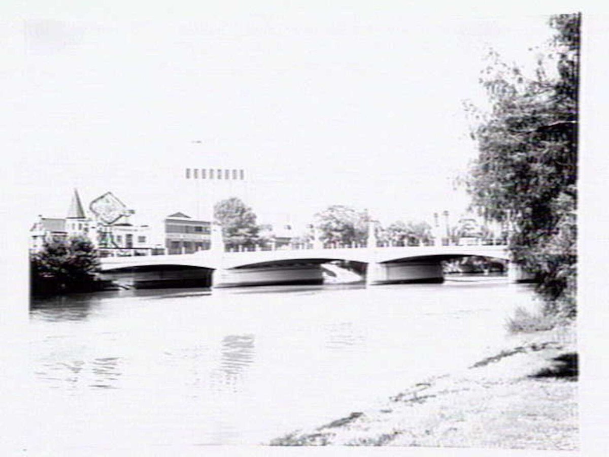 C.U.B. storage containers in Richmond (1954)