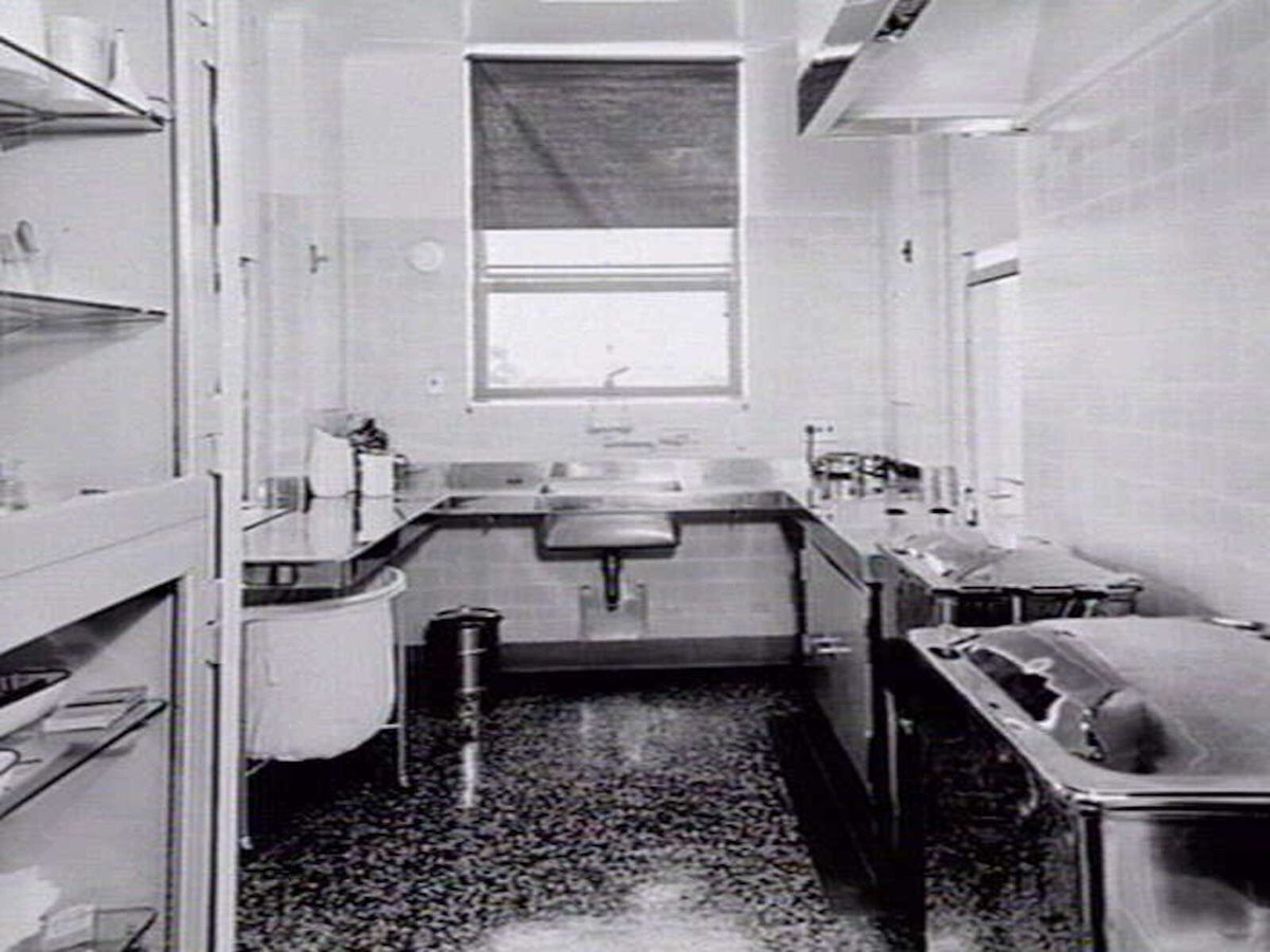 Facilities and services at the Mercy Hospital, East Melbourne (1936)