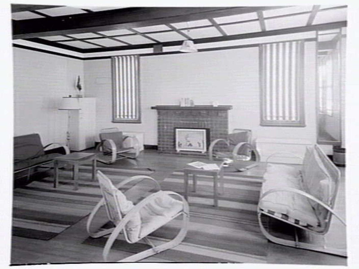 Toorak College, Mornington Rd., Mt. Eliza, showing buildings, grounds, facilities and students in class (1949)