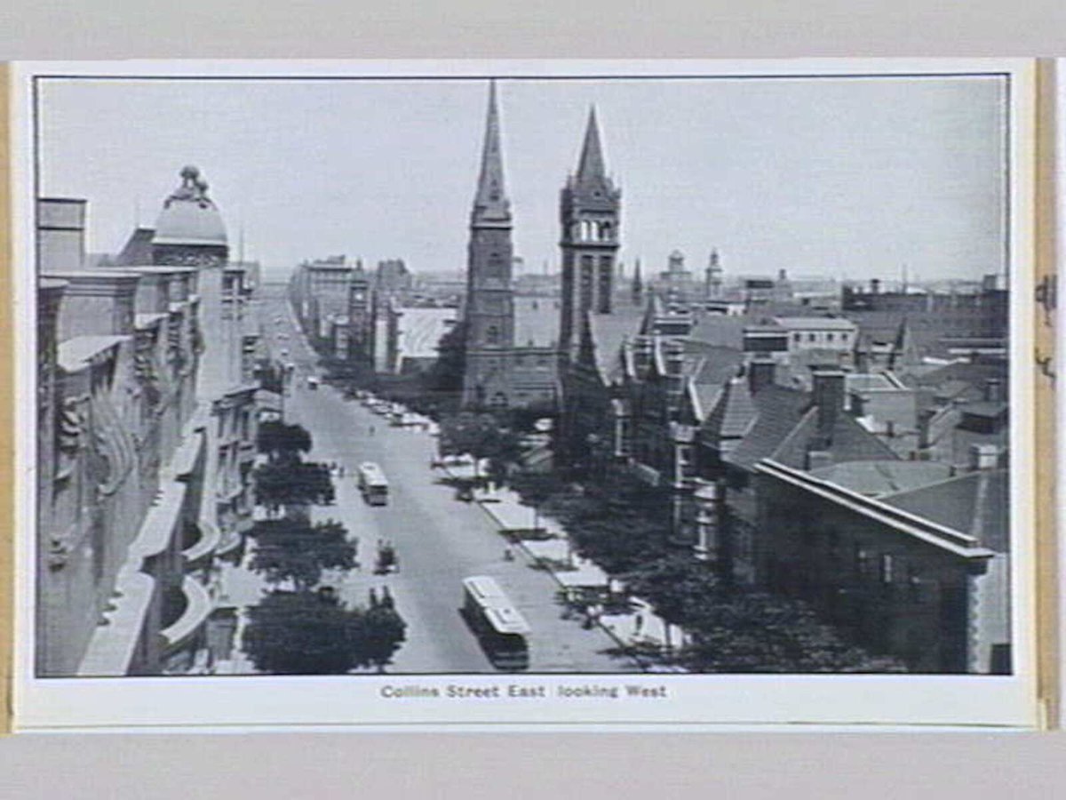 Melbourne Folding Souvenir Card, Port Melbourne (c. 1912)