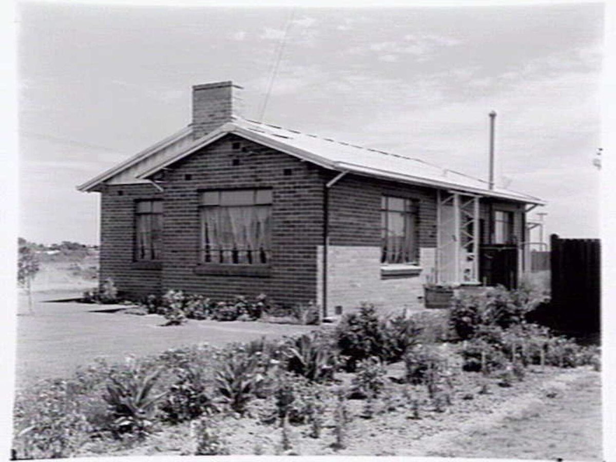 Housing Commission of Victoria homes on the Sandringham Estate (1948)