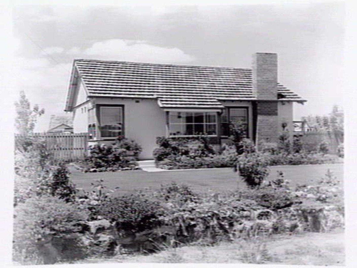 Housing Commission of Victoria homes on the Sandringham Estate (1948)