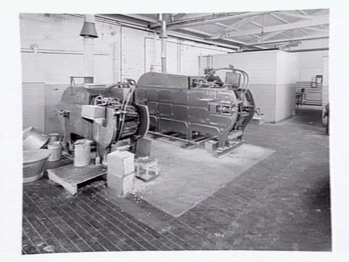 Interiors and exteriors at Rowntree and Co. (Aust.) Pty. Ltd., confectioners, Brunswick (c. 1951)